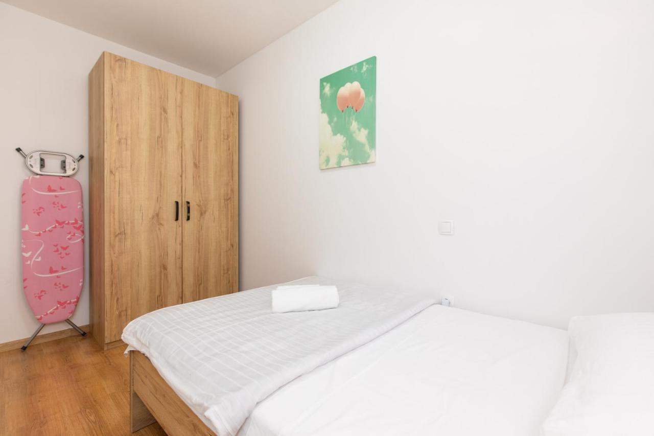 Apartment Julijana คิร์ก ภายนอก รูปภาพ