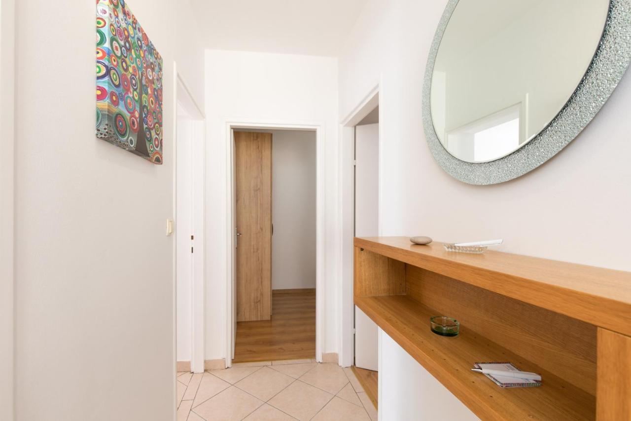 Apartment Julijana คิร์ก ภายนอก รูปภาพ